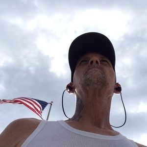 Meet your Posher, Shane